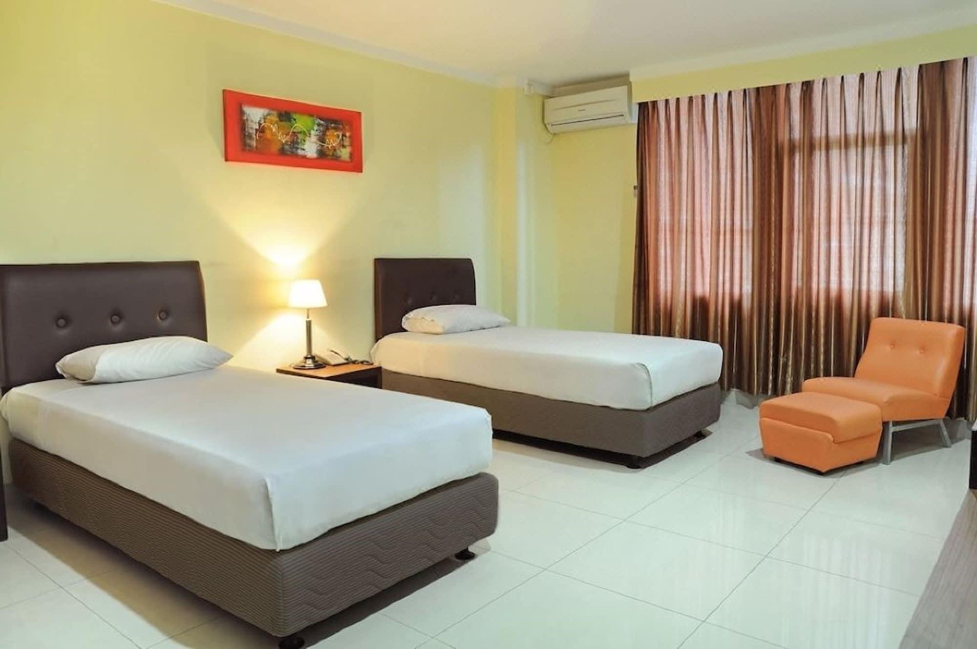 Hotel Banyuwangi Sintera Jakarta Exterior photo